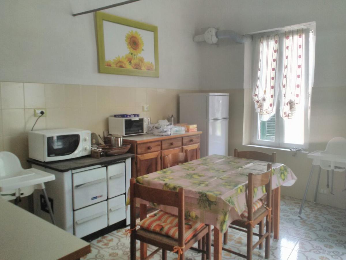 B&B Il Girasole Финале Лигуре Экстерьер фото